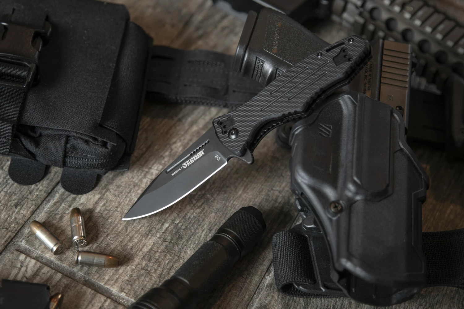 Front Page 42 Front Page -BEAR AND SON CUTLERY Sales Hornet 2 2 scaled 1